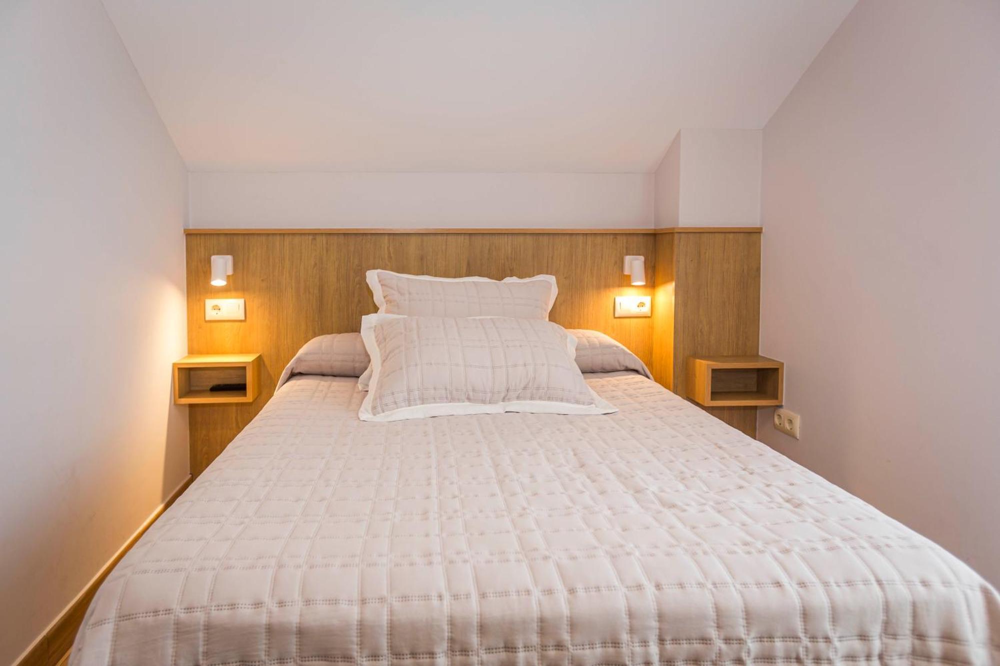 Mirador Do Faro Tourinan Apartment Мушия Екстериор снимка